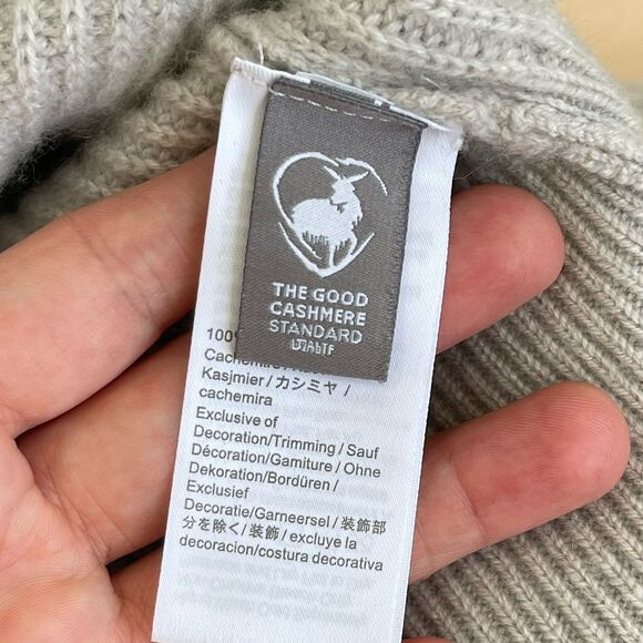 J. Crew Womens XS 100% Cashmere Puff Sleeves Cardigan Sweater Cozy Luxury Preppy - Picture 7 of 12